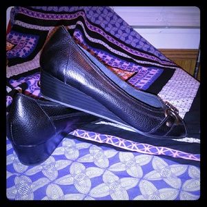 Nurture Black Leather Open Toe Pumps 8.5 M